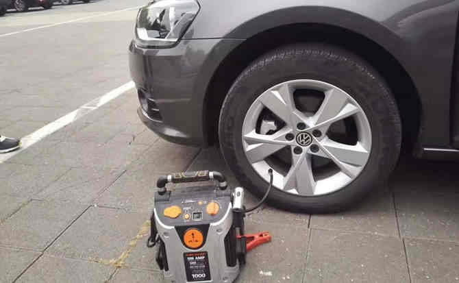 靖宇汽车搭电案例